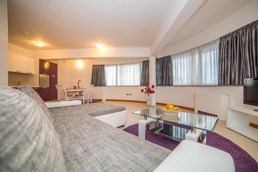 Apartments Milan Makarská Exteriér fotografie